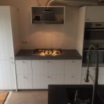 keuken met inbouwapparatuur